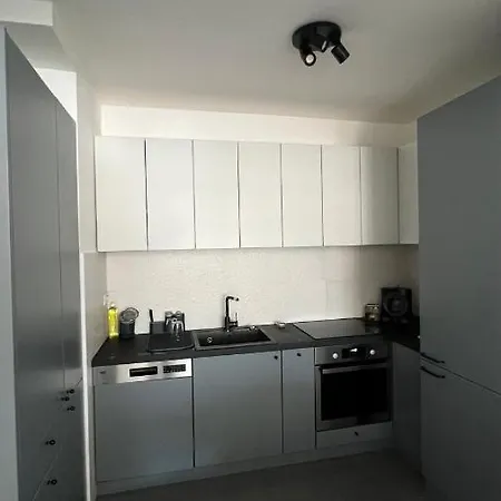 Flatiron 2-bedroom Apartment, *